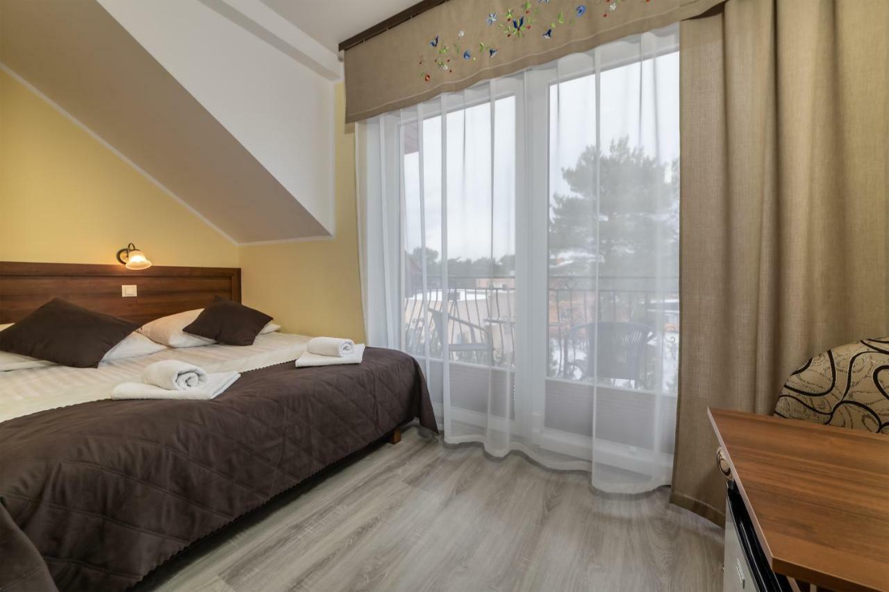 Dom Jastrzebia Z Basenem I Jacuzzi Jastrzebia Gora Exterior foto