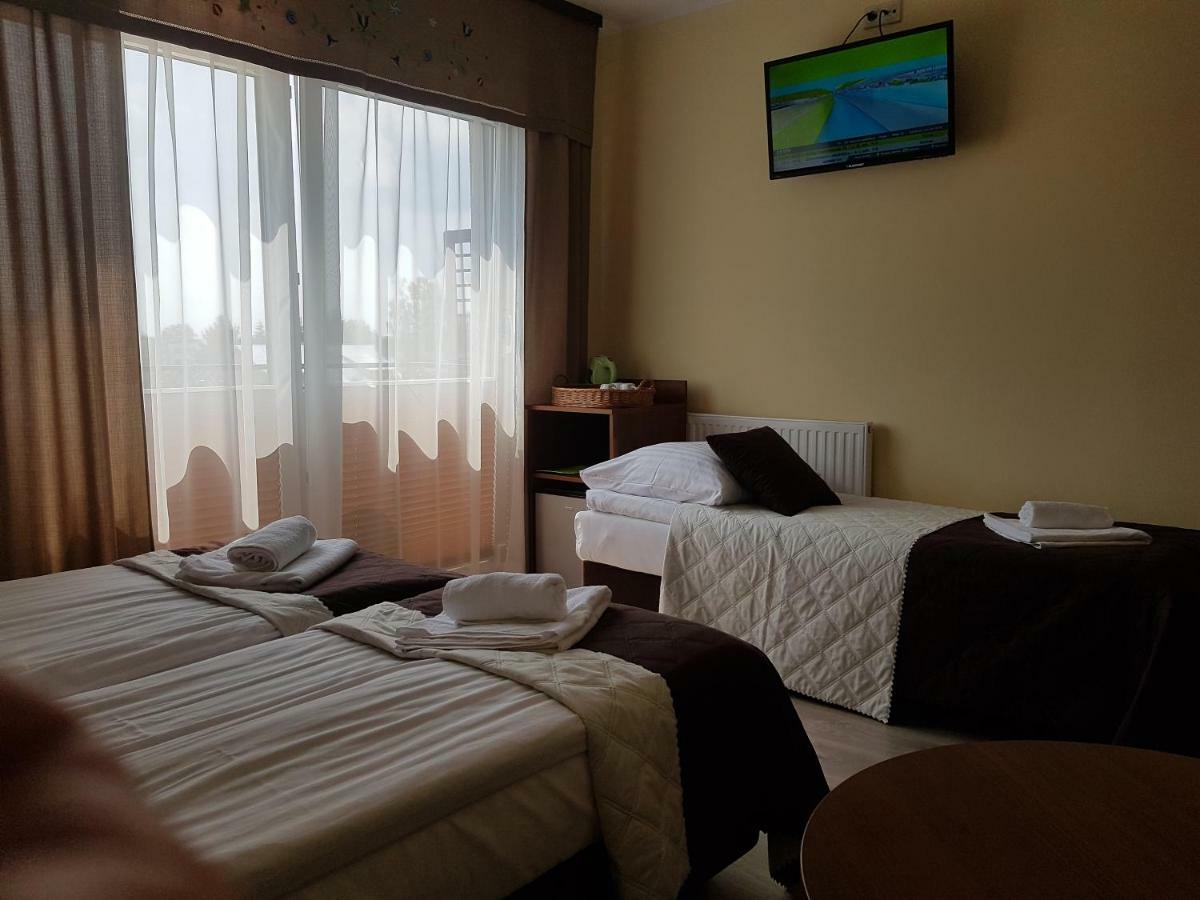 Dom Jastrzebia Z Basenem I Jacuzzi Jastrzebia Gora Exterior foto